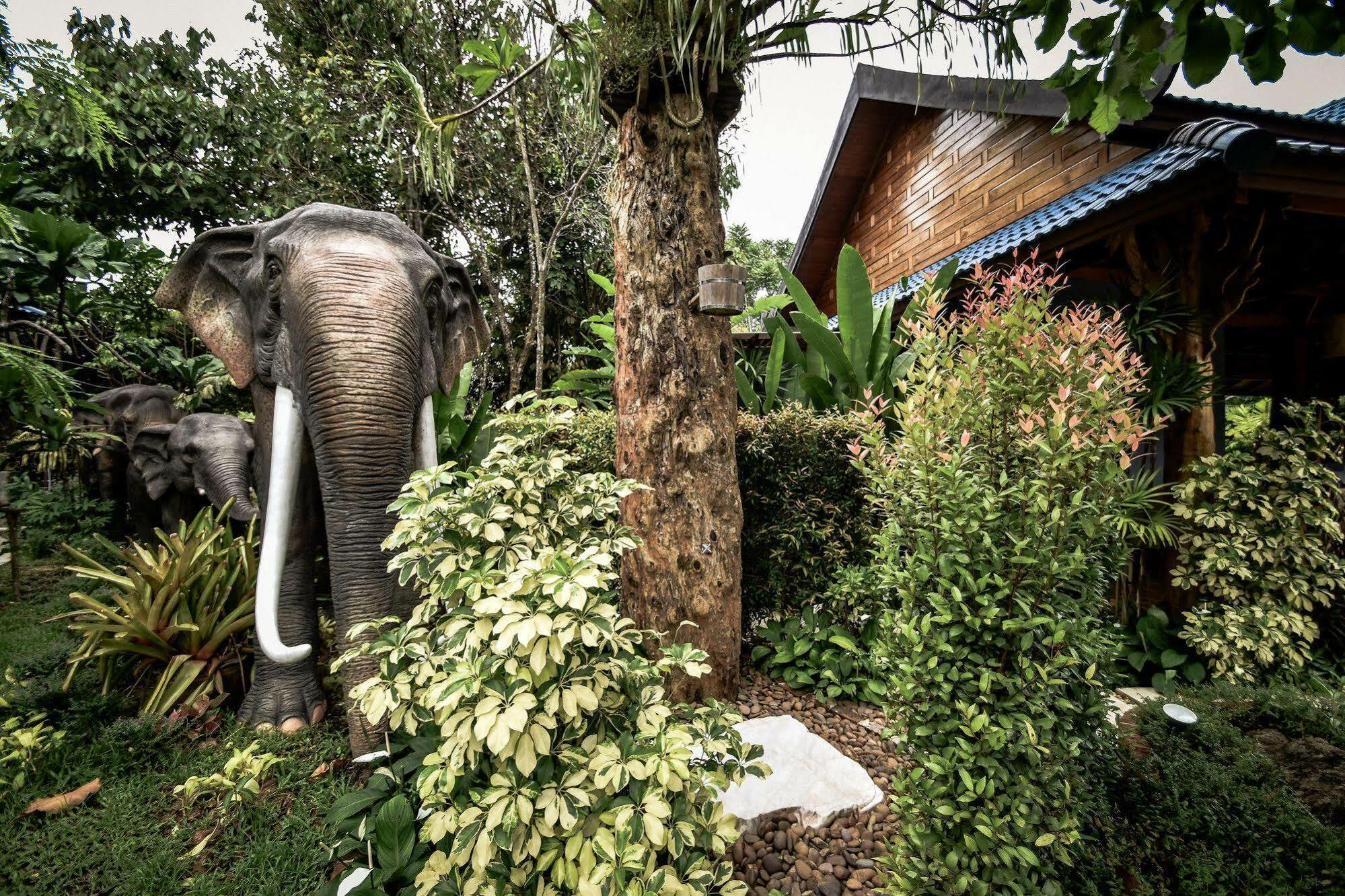The Nine Thipthara Klongson Resort Ban Nong Thale Exterior photo